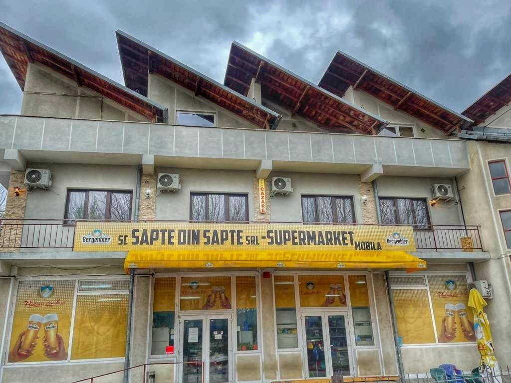 Hotel Casa Sapte Din Sapte Curtea de Argeş Esterno foto